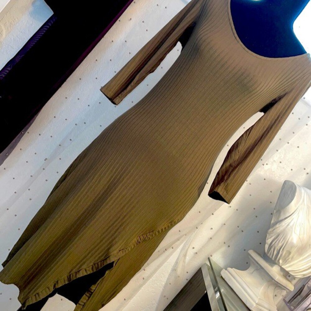 COPY - Love 💕 Ari midi Dress